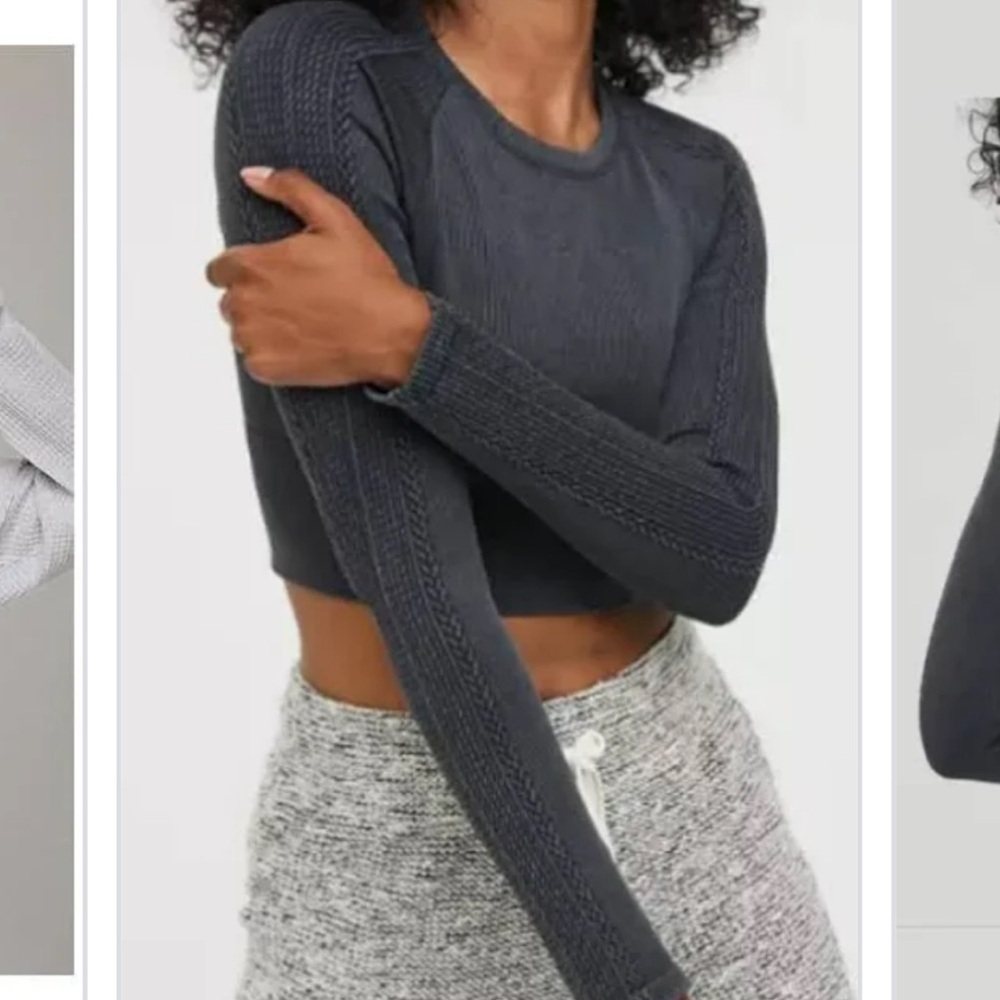 Offline by Aerie Gray Stretchy Long Sleeve Cropped Textured Active Top Medium